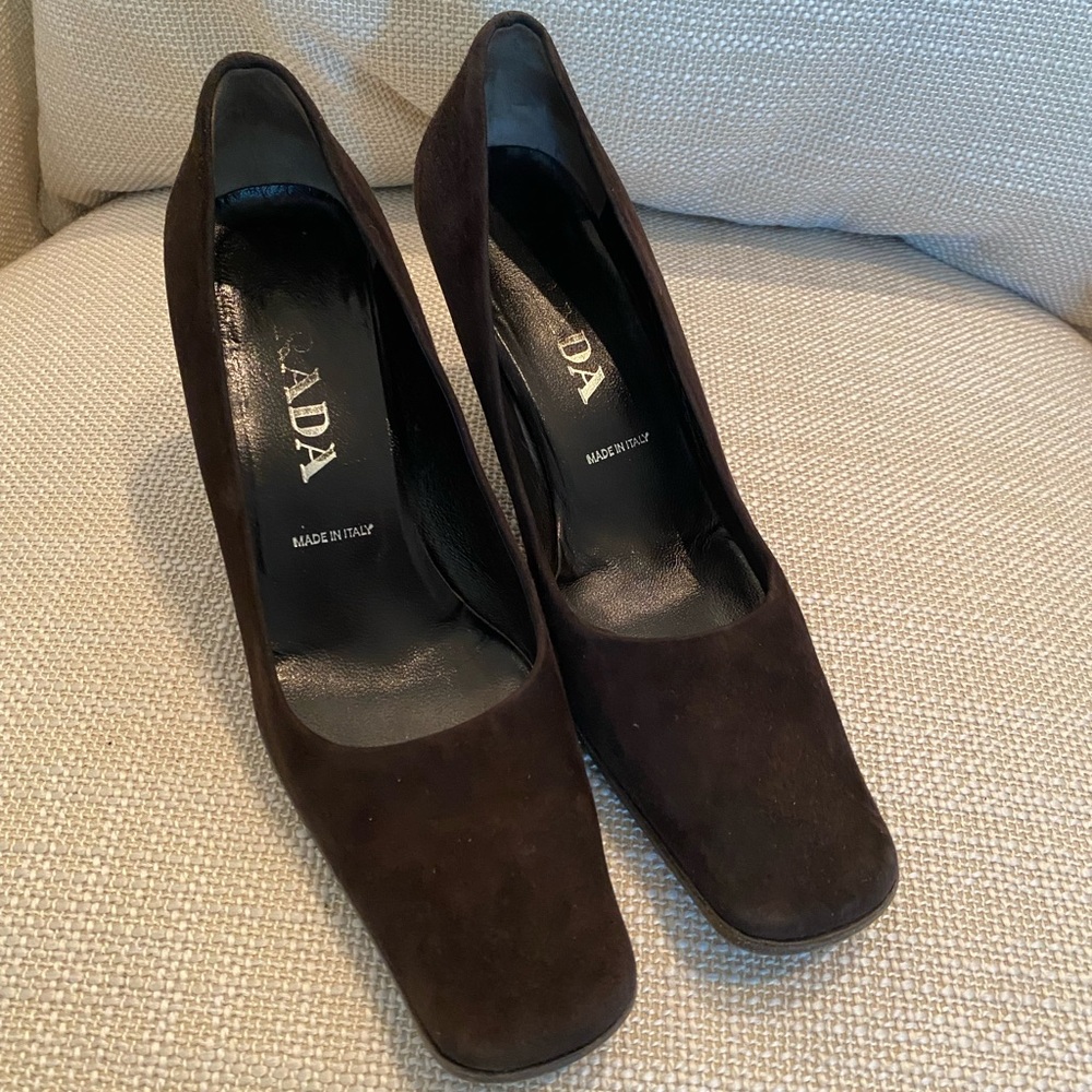 Prada Brown Suede Square Toe w Unique Heel Pump / Womens Size 8 - Picture 2 of 13
